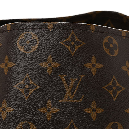 Louis Vuitton Monogram Artsy MM 7 of 11