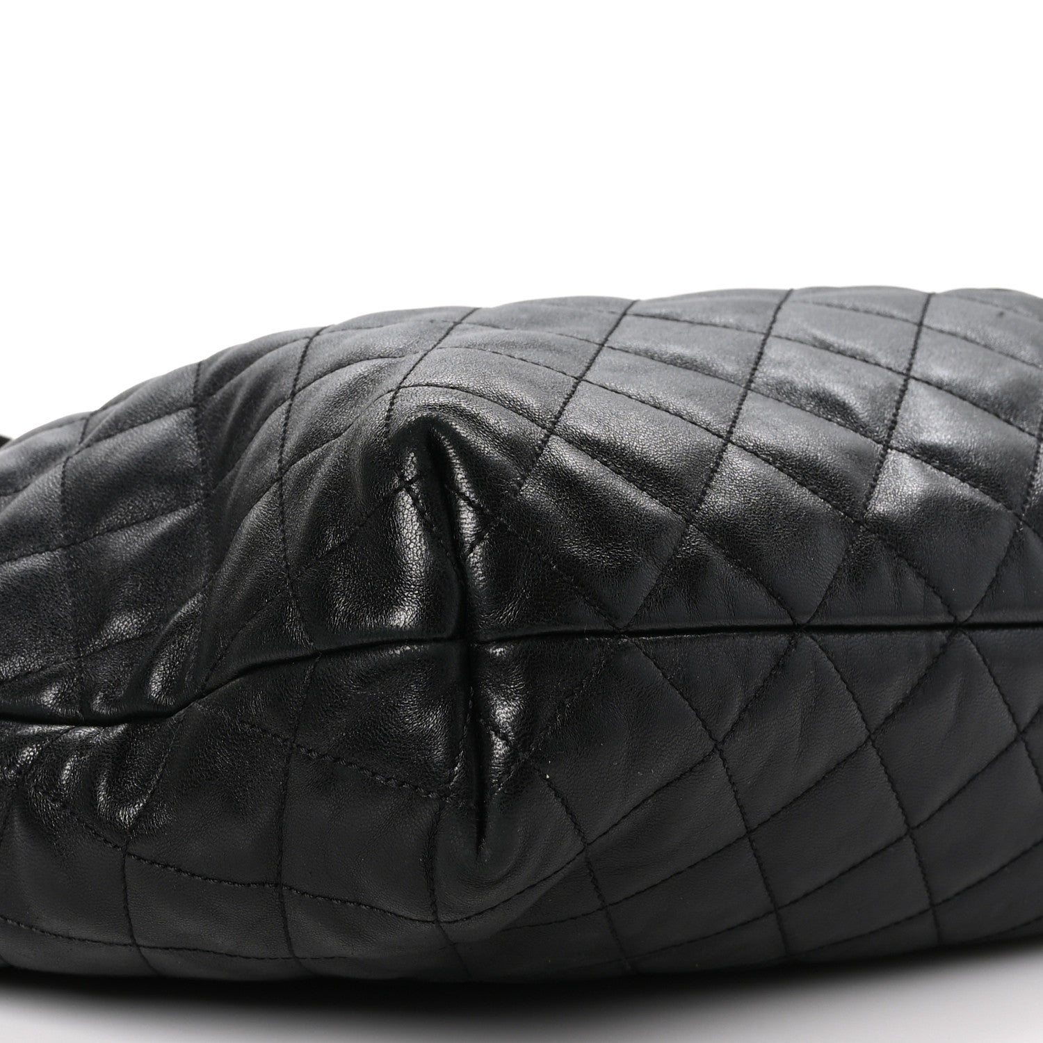Saint Laurent Lambskin Quilted Maxi Icare Shopping Tote Black 9 of 11