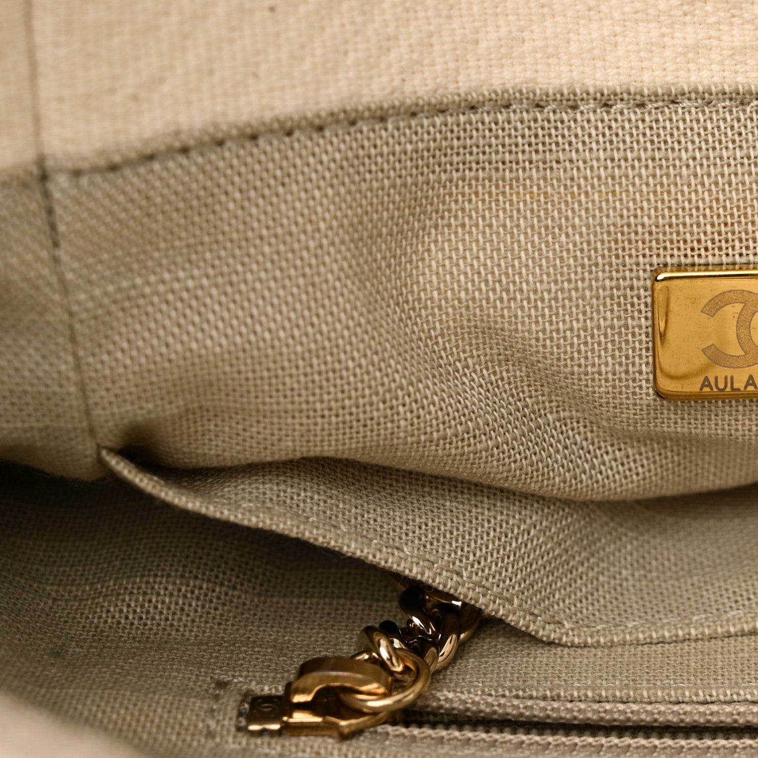 Chanel Mixed Fibers Medium Deauville Tote White 8 of 11