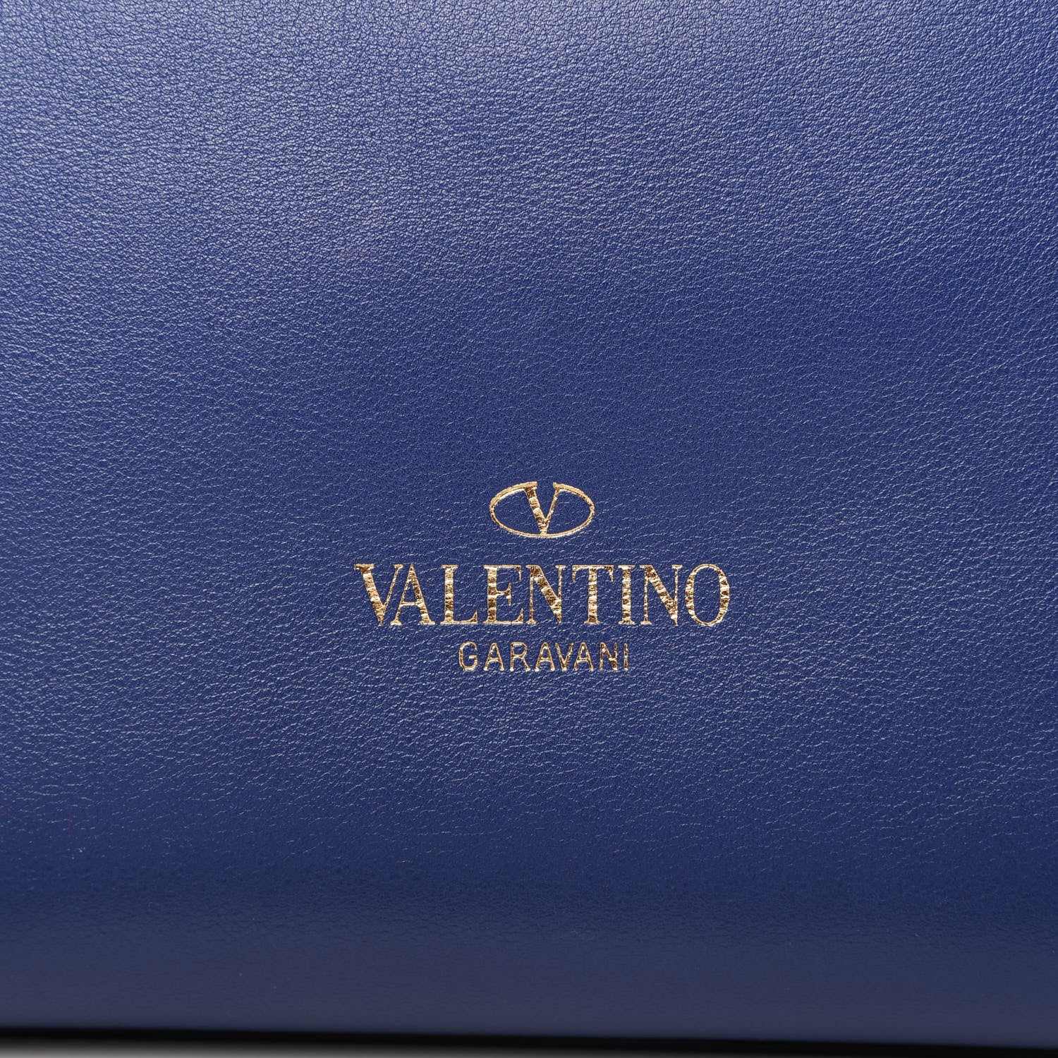 Valentino Garavani Vitello Rockstud Double Handle Tote Blu Delft 11 of 11