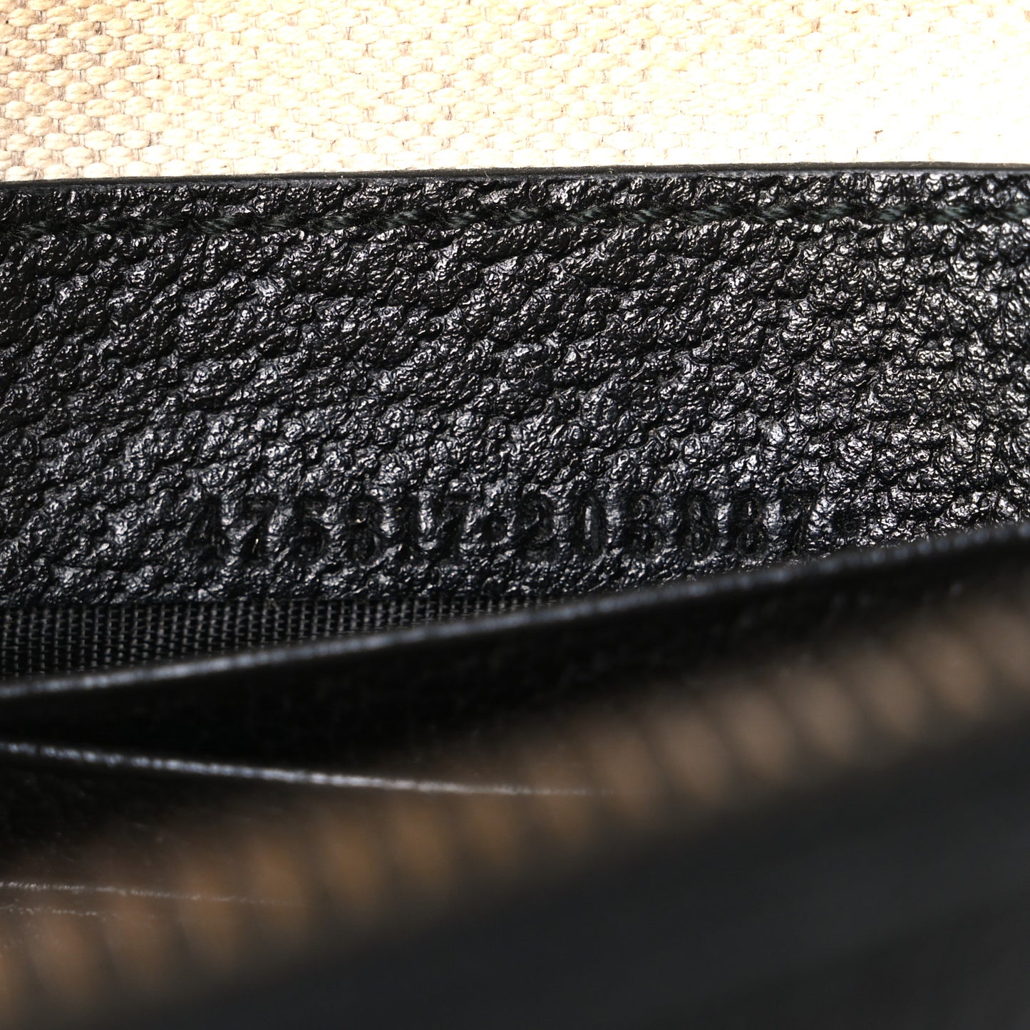 Textured Dollar Calfskin GG Marmont Zip Pouch Black