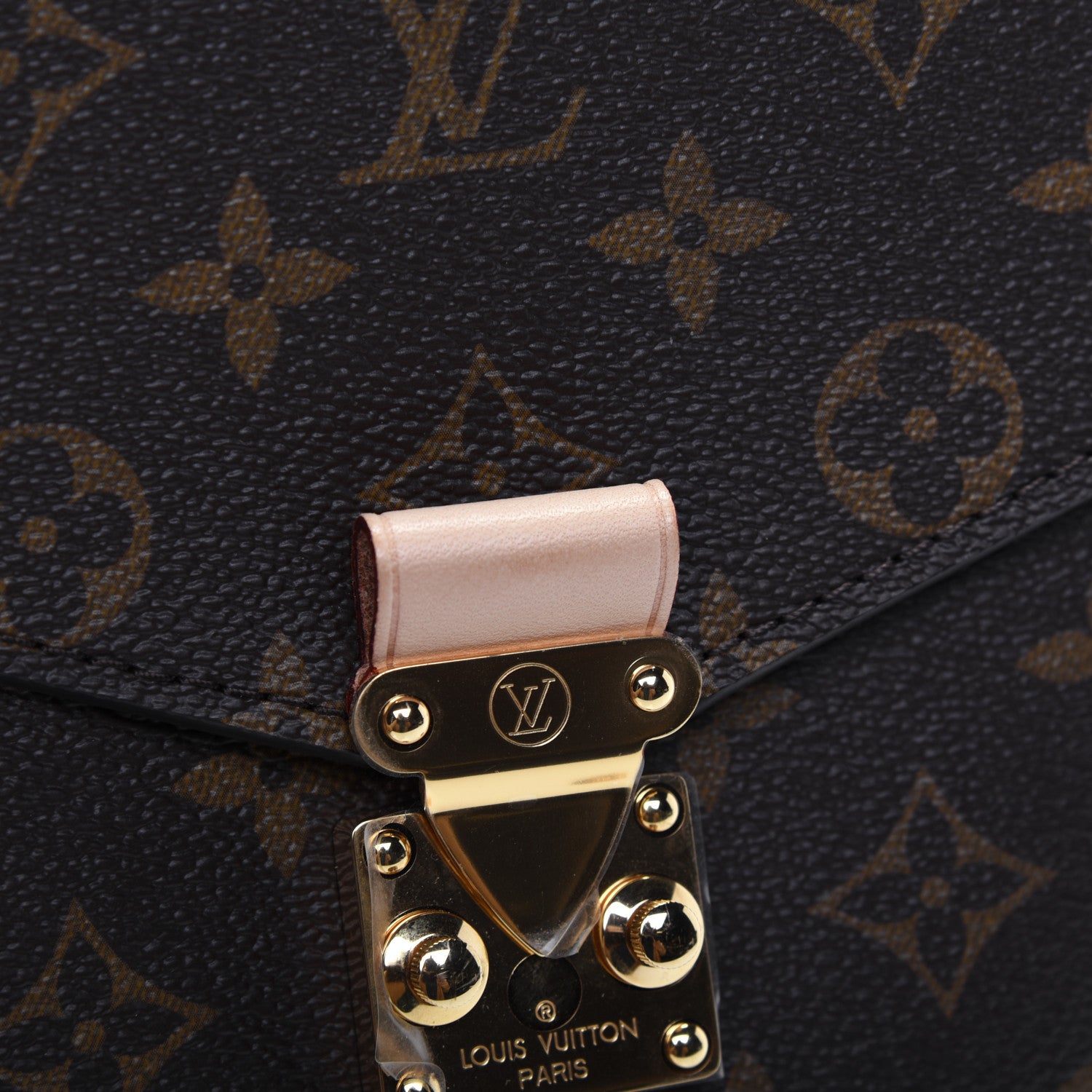 Louis Vuitton Monogram Pochette Metis 12 of 14