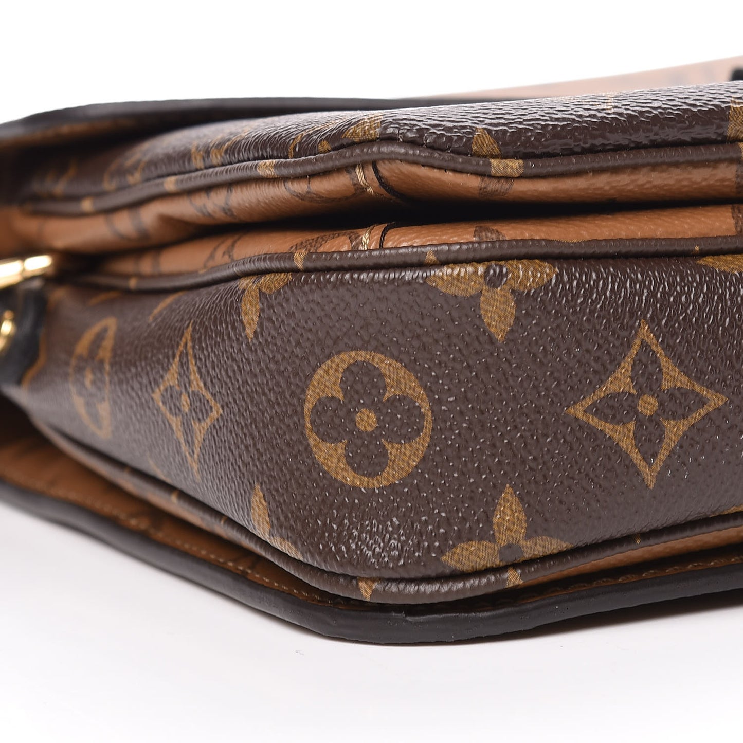 Reverse Monogram Pochette Metis
