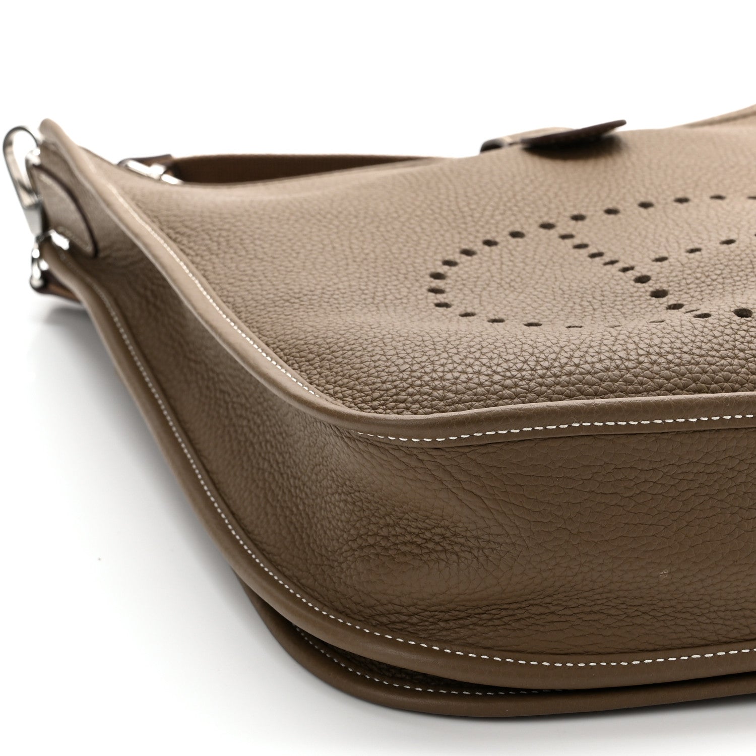 Hermes Taurillon Clemence Evelyne III PM Etoupe 9 of 11