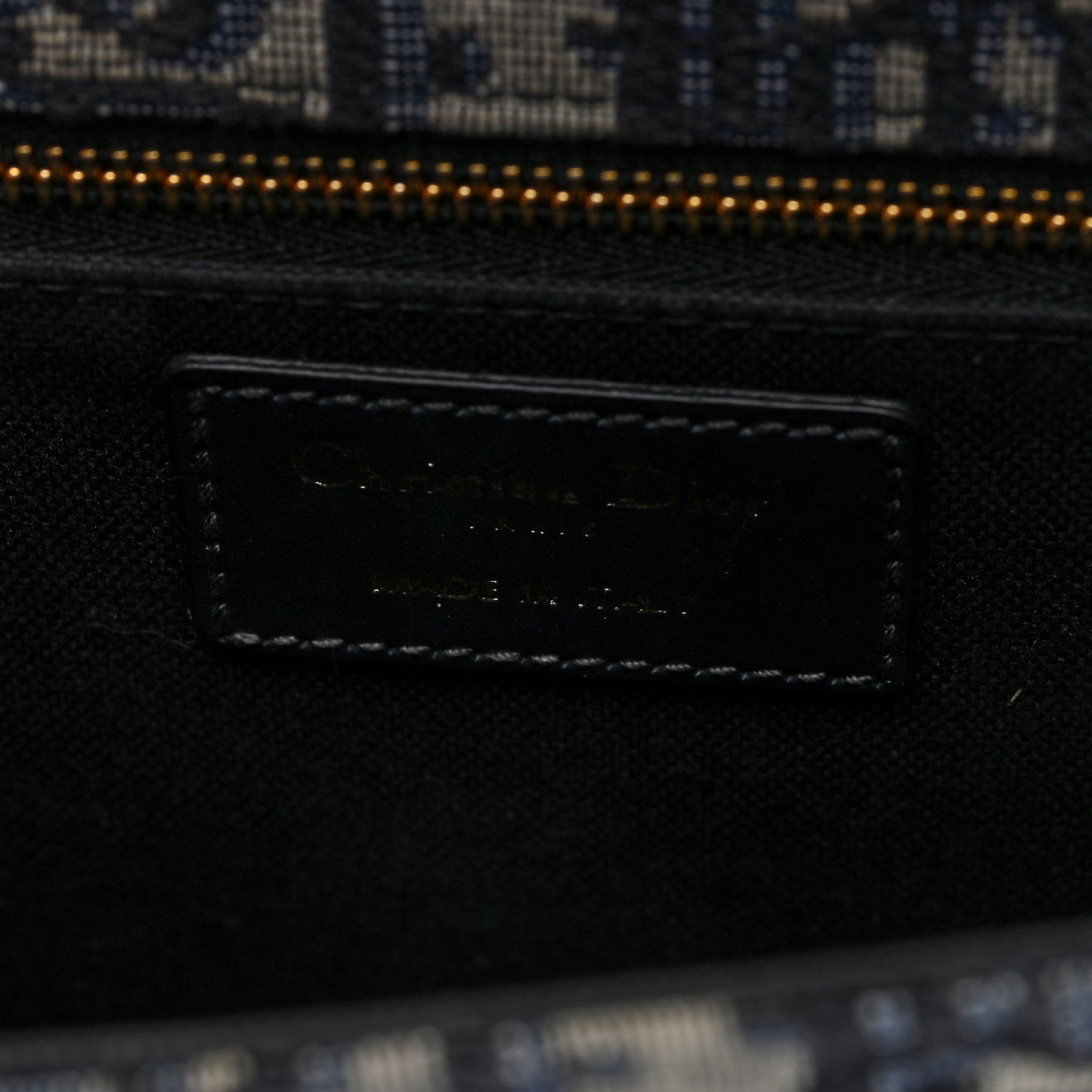 Oblique 30 Montaigne Flap Bag Blue