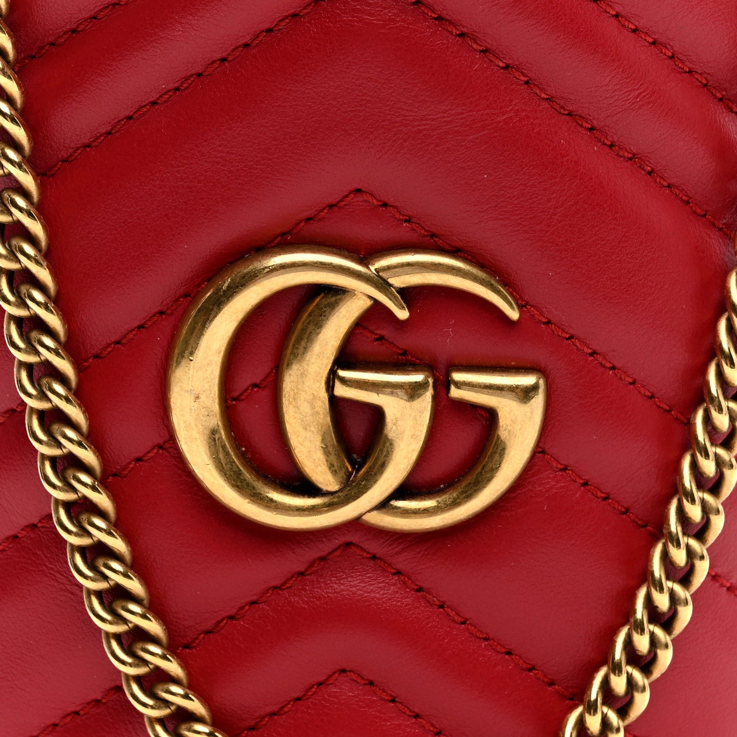 Calfskin Matelasse Mini GG Marmont 2.0 Bucket Bag Hibiscus Red