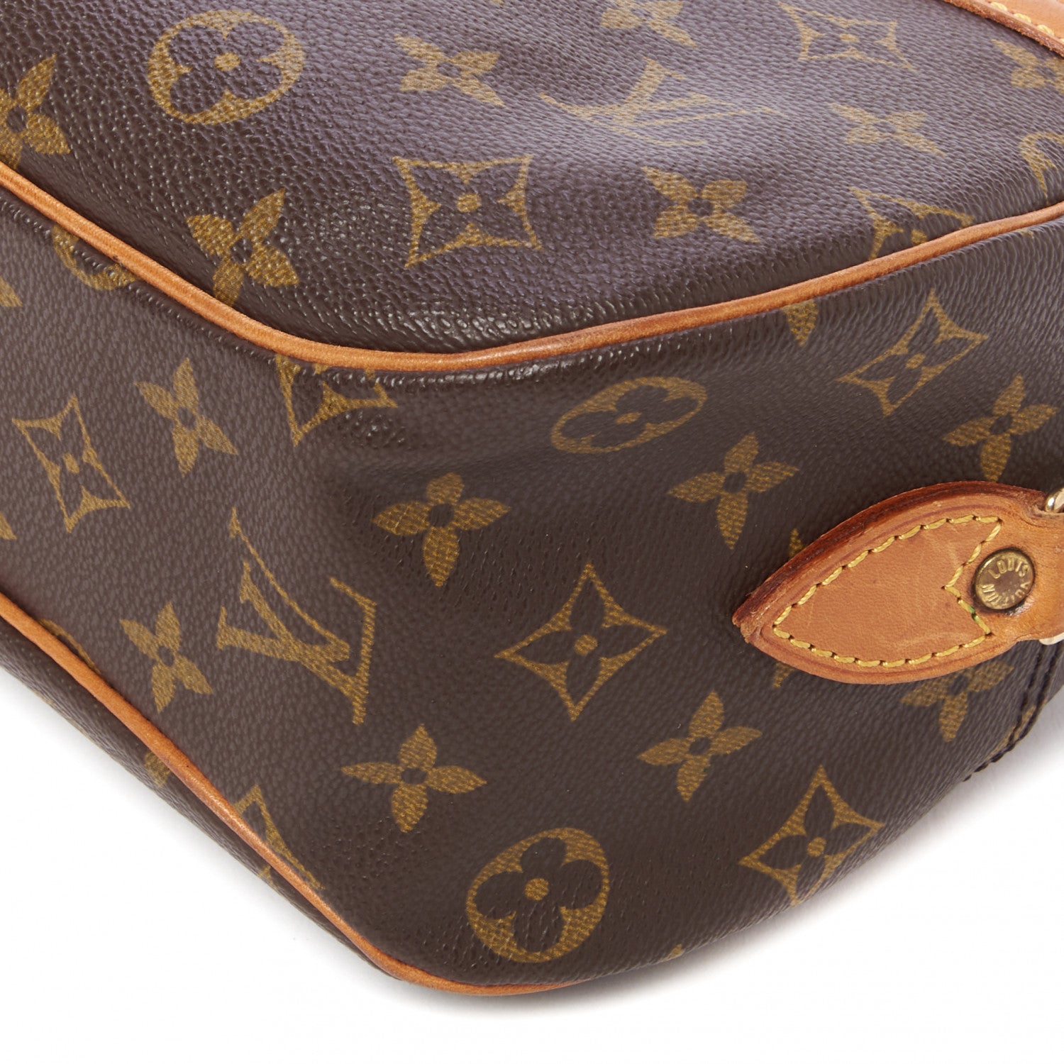 Louis Vuitton Monogram Blois 6 of 8