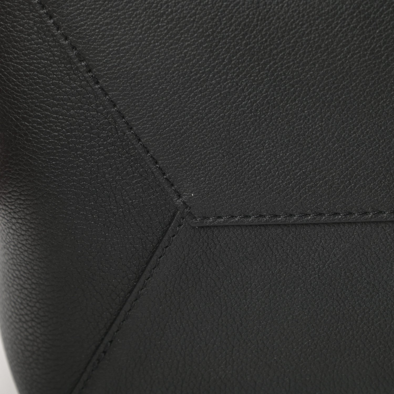 Louis Vuitton Calfskin Lockme Cabas Black 11 of 11