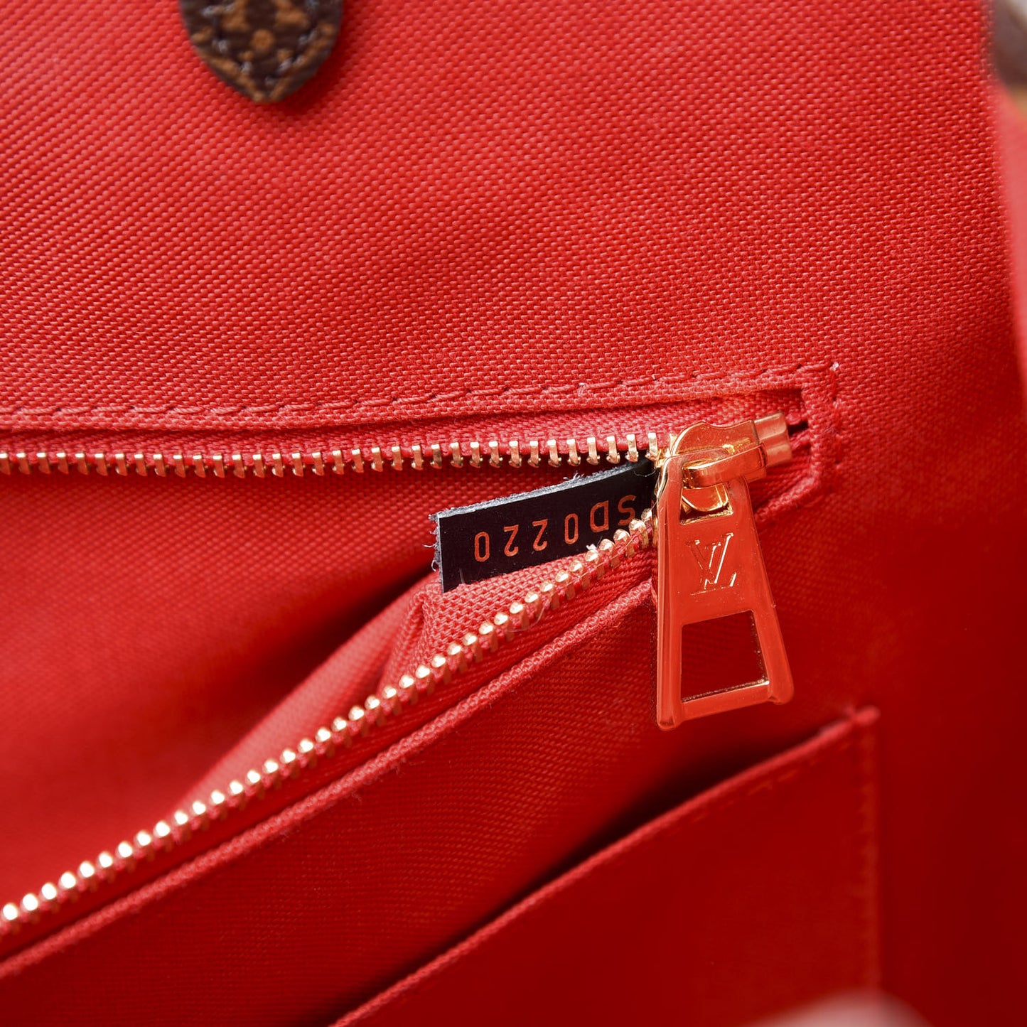 Reverse Monogram Giant Onthego GM