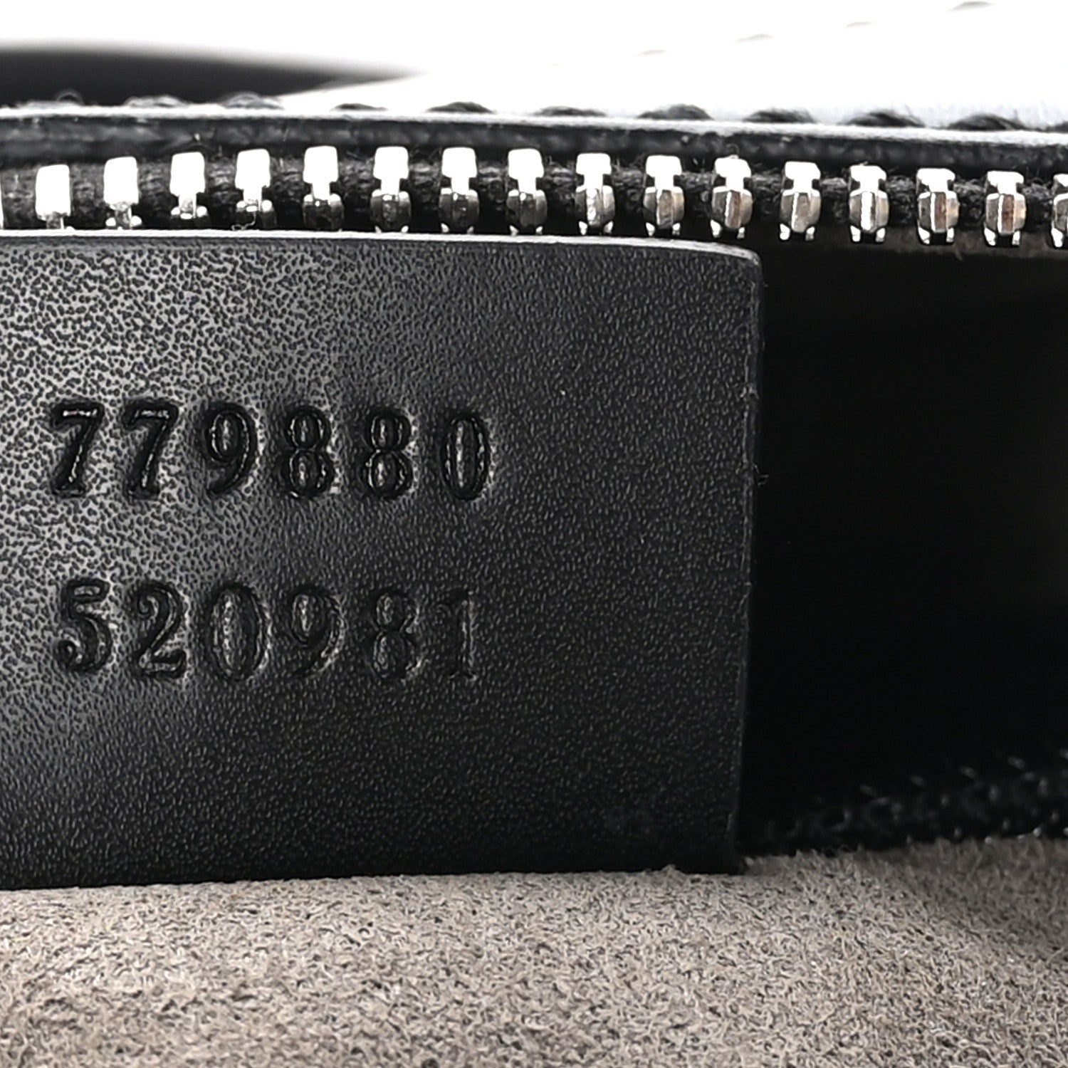 Gucci GG Supreme Monogram Camera Bag Beige Black 7 of 9