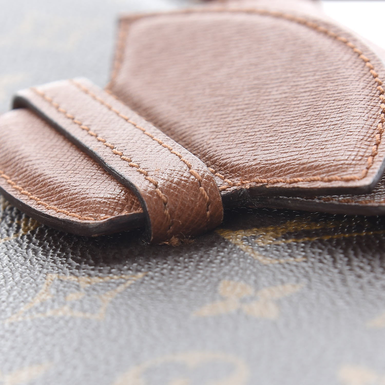 Louis Vuitton Monogram Courcelles 10 of 15