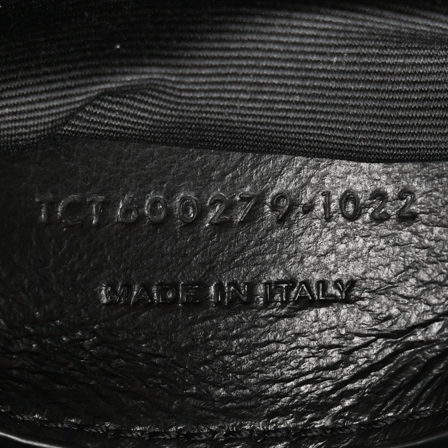 Saint Laurent Sheepskin Matelasse Chevron Monogram Medium College Bag Black 7 of 10