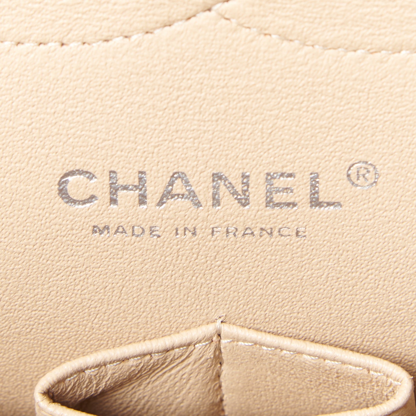 Caviar Quilted Jumbo Double Flap Beige Clair