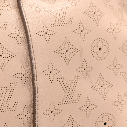 Louis Vuitton Mahina Selene MM Sandy 17 of 18