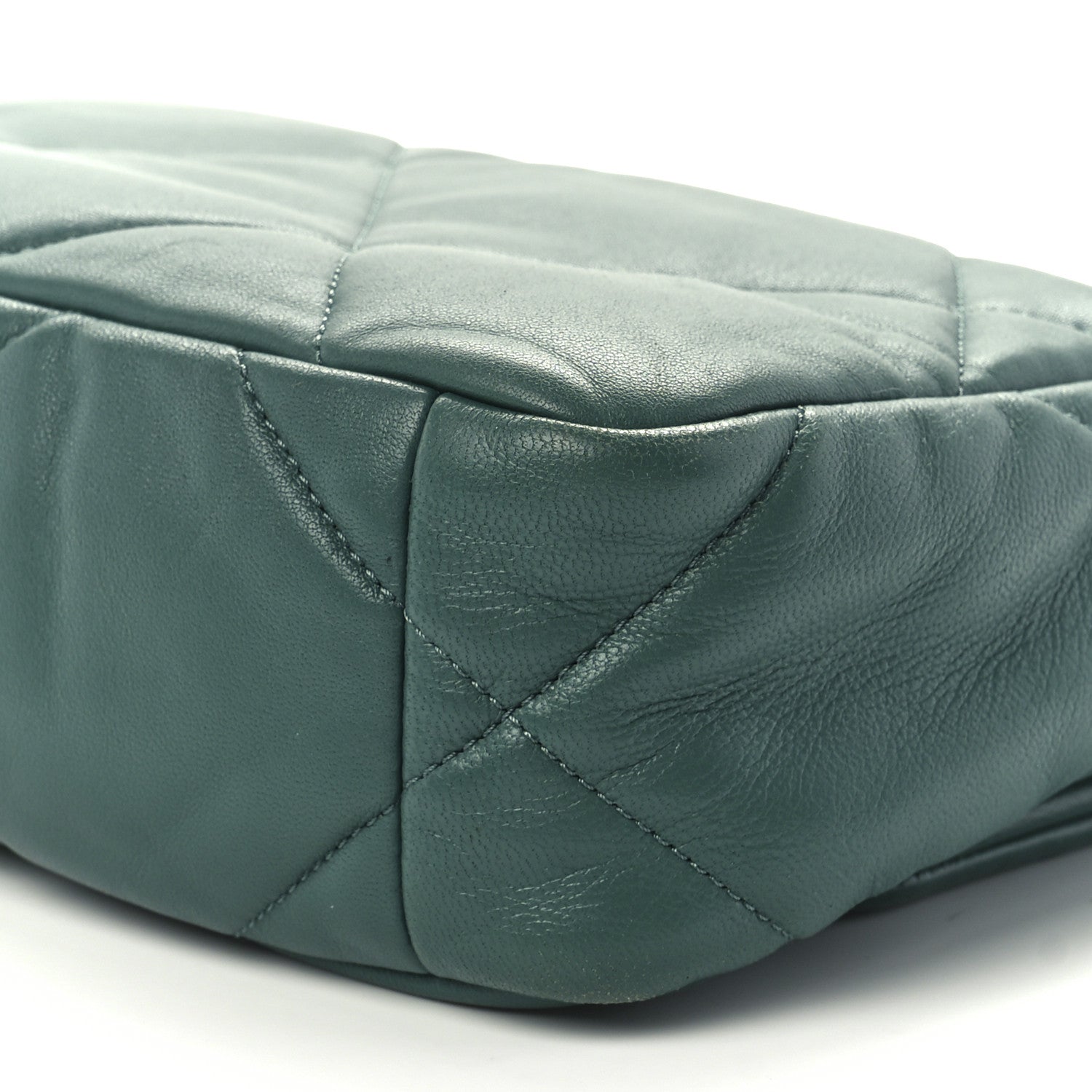 Chanel Lambskin Quilted Medium Chanel 19 Flap Green 11 of 11