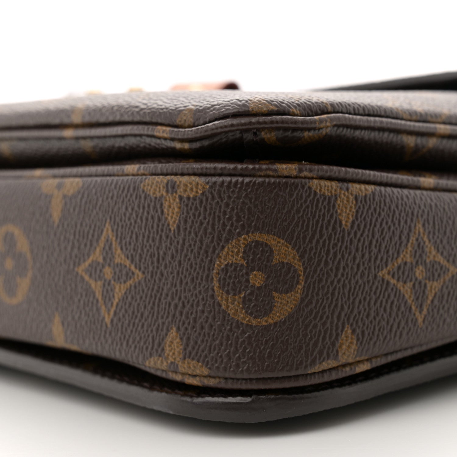 Louis Vuitton Monogram Pochette Metis 9 of 12