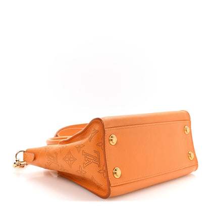 Louis Vuitton Mahina On My Side PM Summer Gold 4 of 9