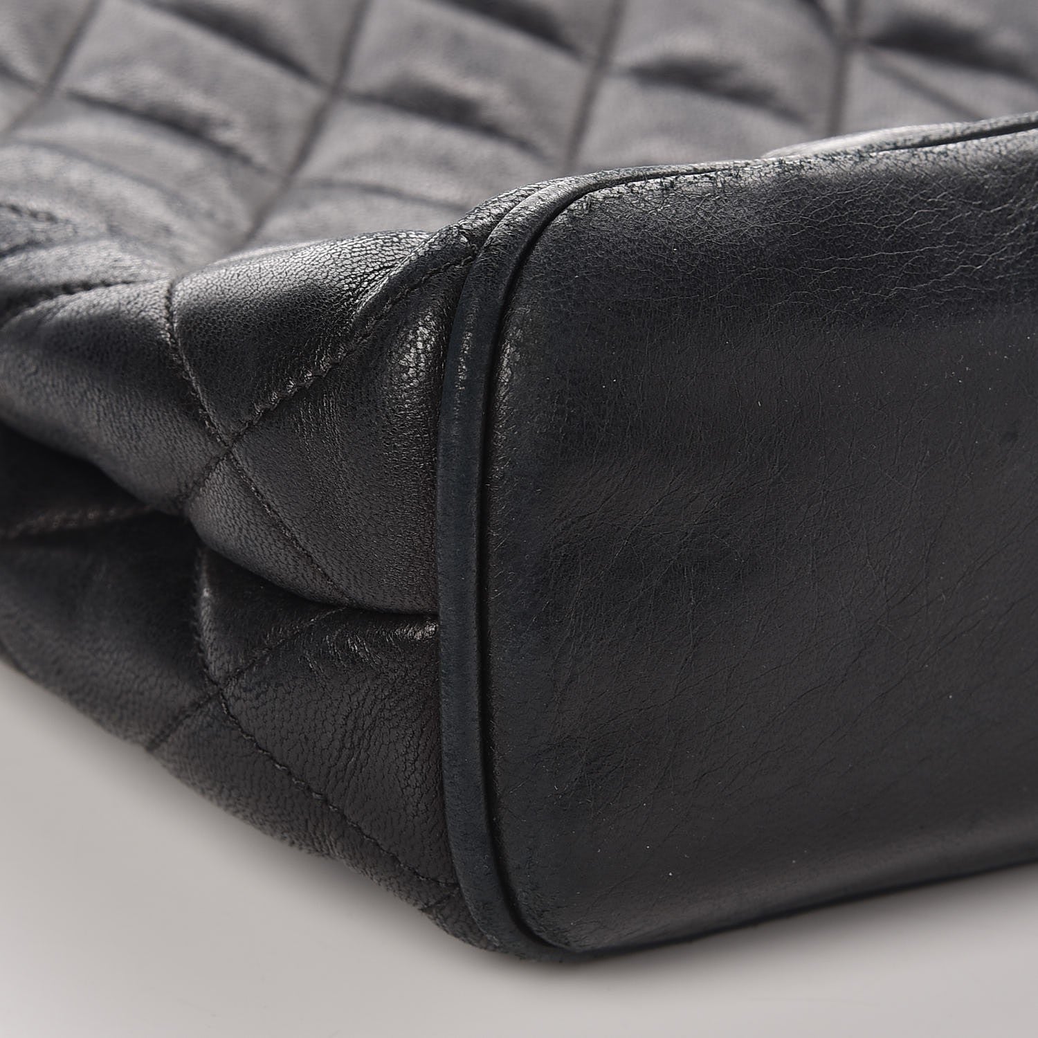 Chanel Lambskin Quilted Shoulder Bag Black 8 of 9