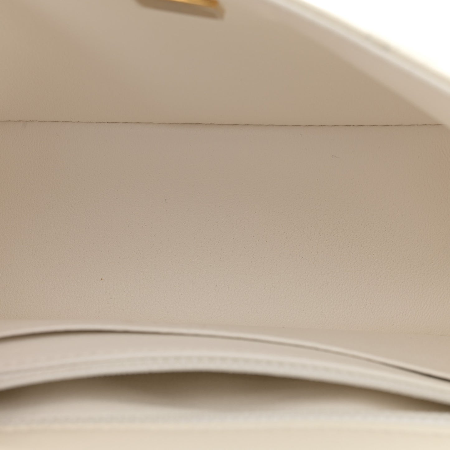 Aged Calfskin Quilted 2.55 Reissue Mini Flap White