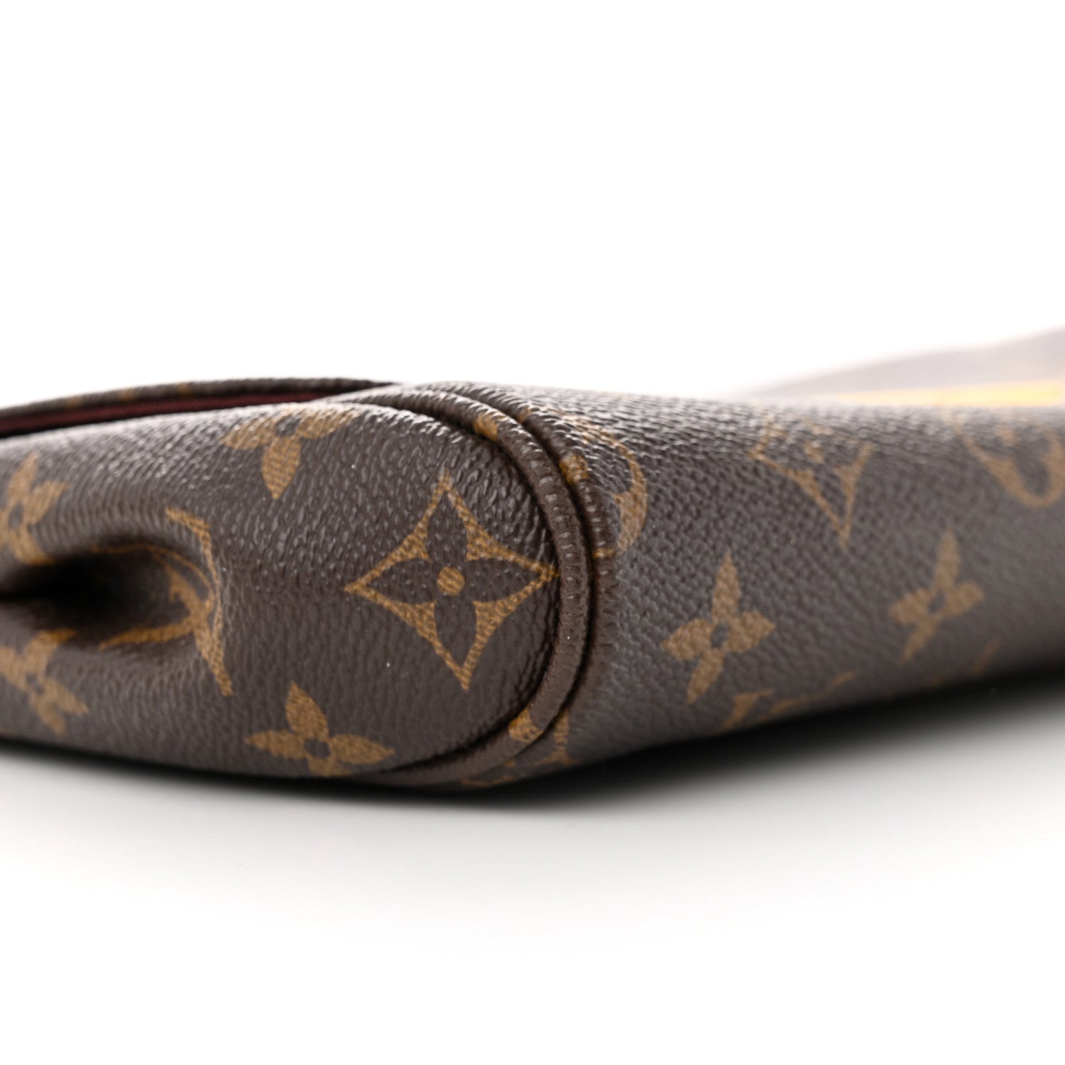 Louis Vuitton Monogram Favorite MM 9 of 15