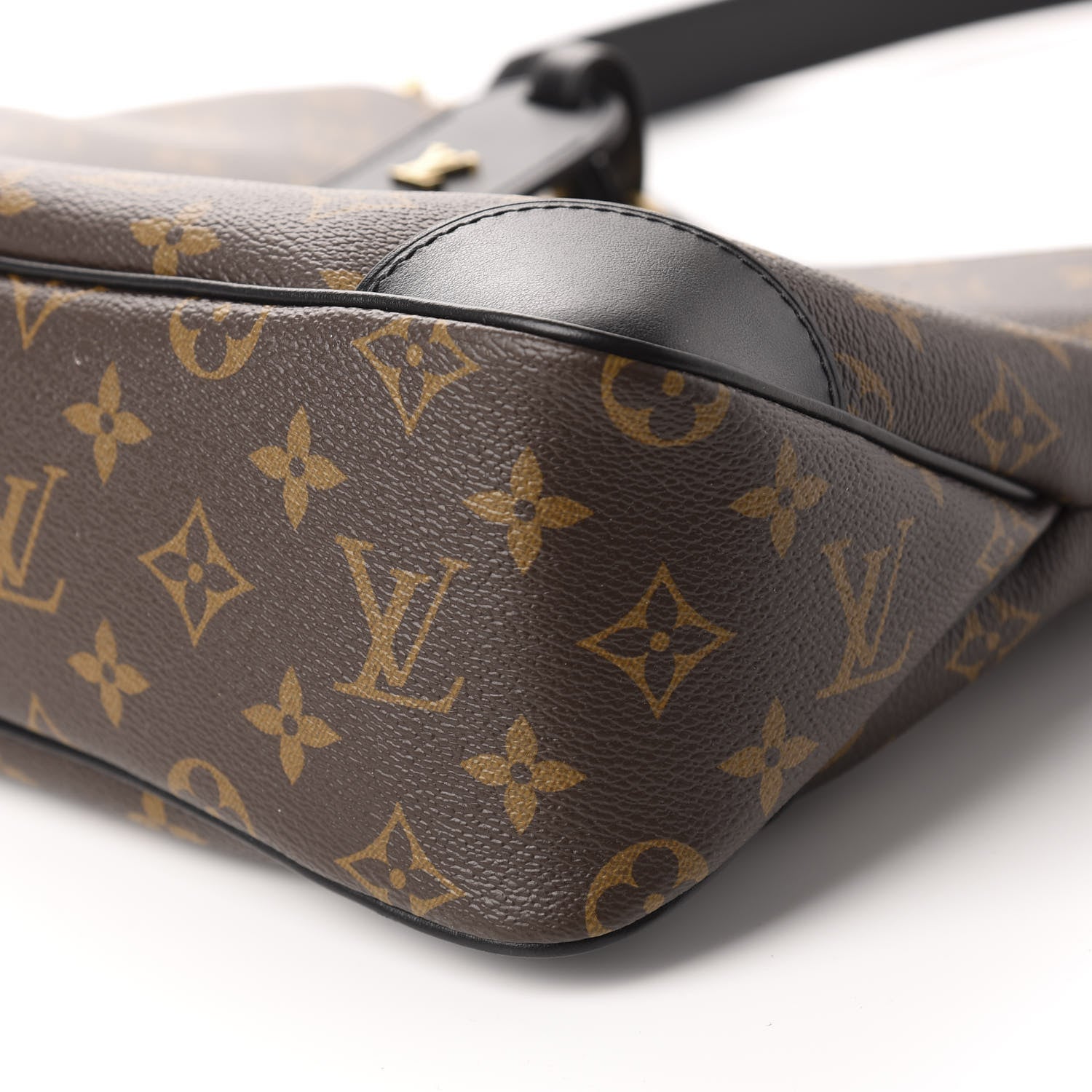 Louis Vuitton Monogram Odeon MM Black 6 of 9