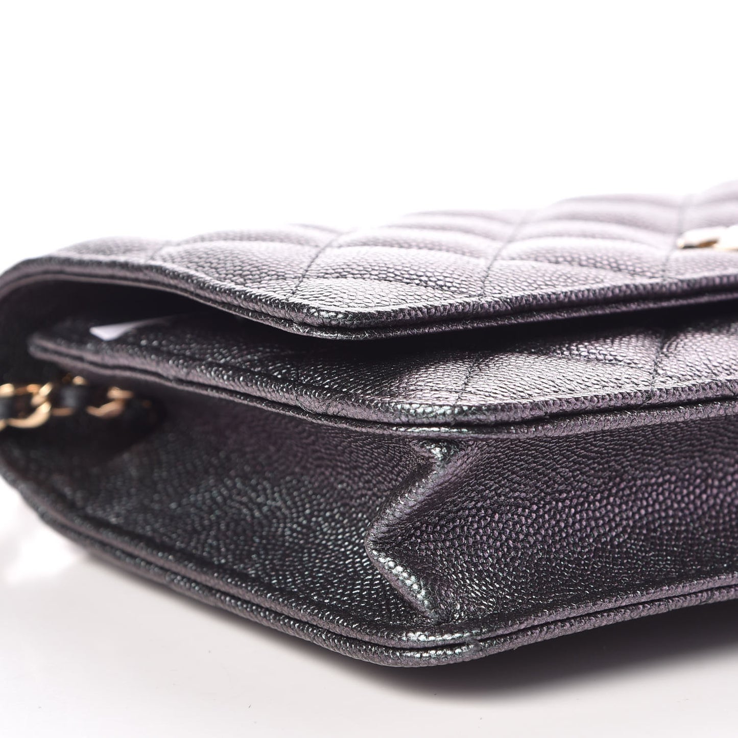 Iridescent Caviar Quilted Wallet On Chain WOC Black