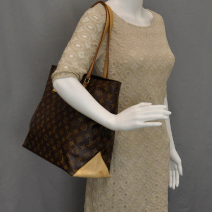 Louis Vuitton Monogram Cabas Mezzo 2 of 9