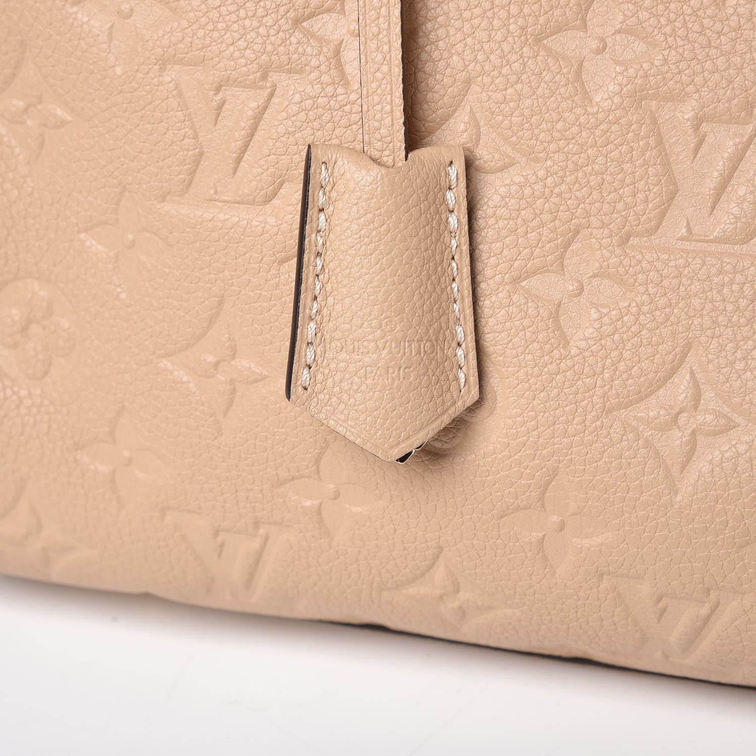 Louis Vuitton Empreinte Montaigne MM Dune 9 of 10