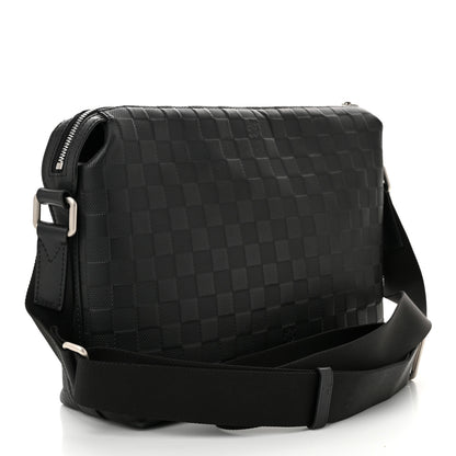Louis Vuitton Damier Infini Messenger PM Onyx 3 of 10