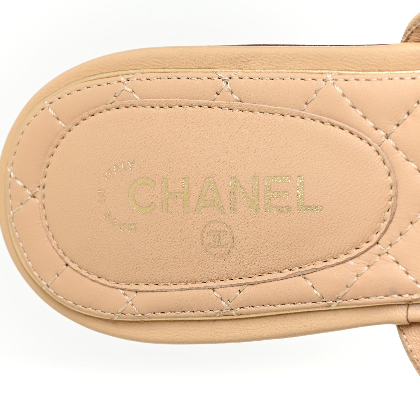 Lambskin Quilted Pearl CC Thong Sandals 37 Beige