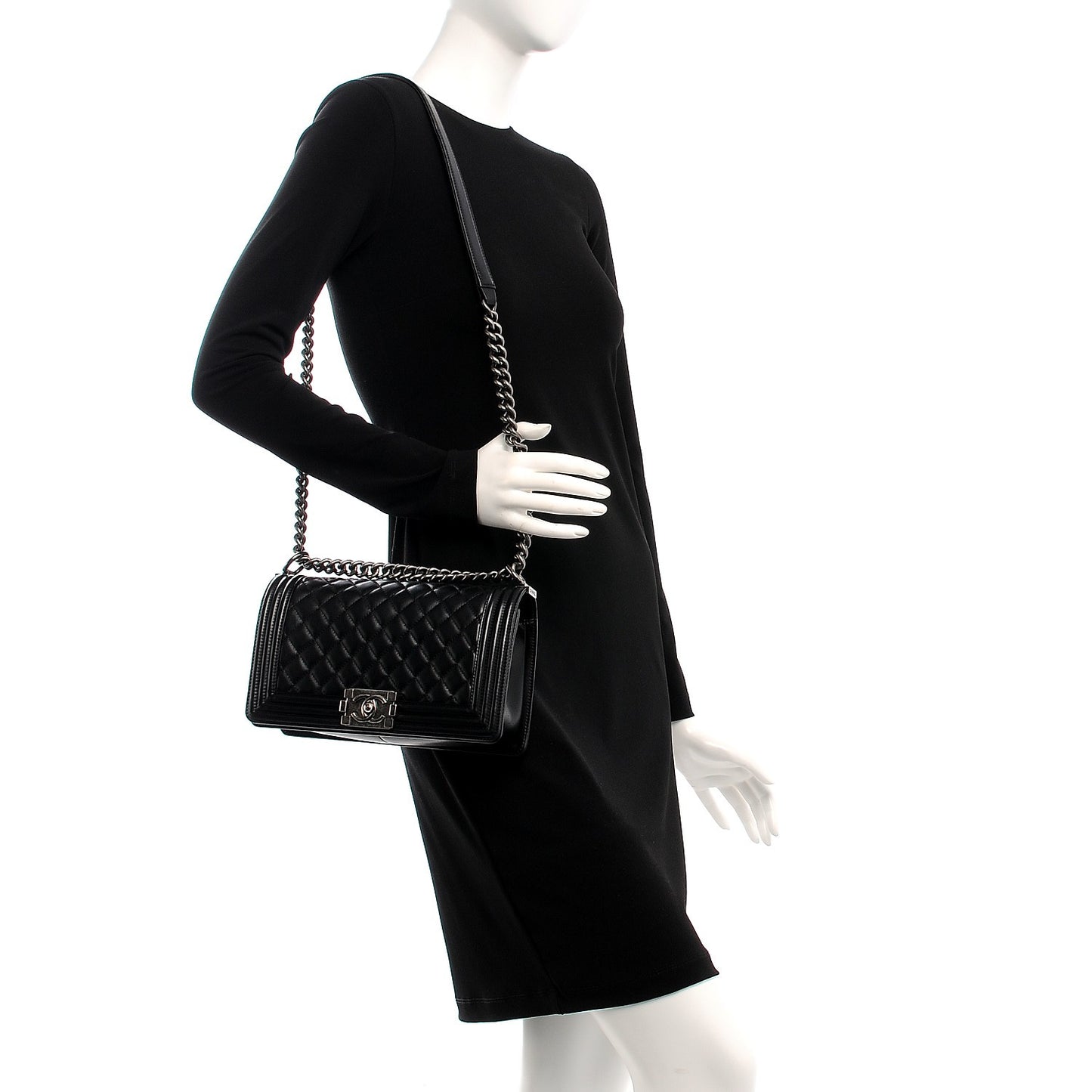 Lambskin Quilted Medium Boy Flap Black