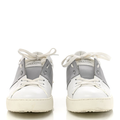 Valentino Garavani Calfskin Mens Rockstud Open Sneakers 40.5 White Grey 2 of 9