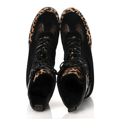 Louis Vuitton Suede Calfskin Monogram Calf Hair Laureate Platform Desert Boots 41 Black 2 of 14
