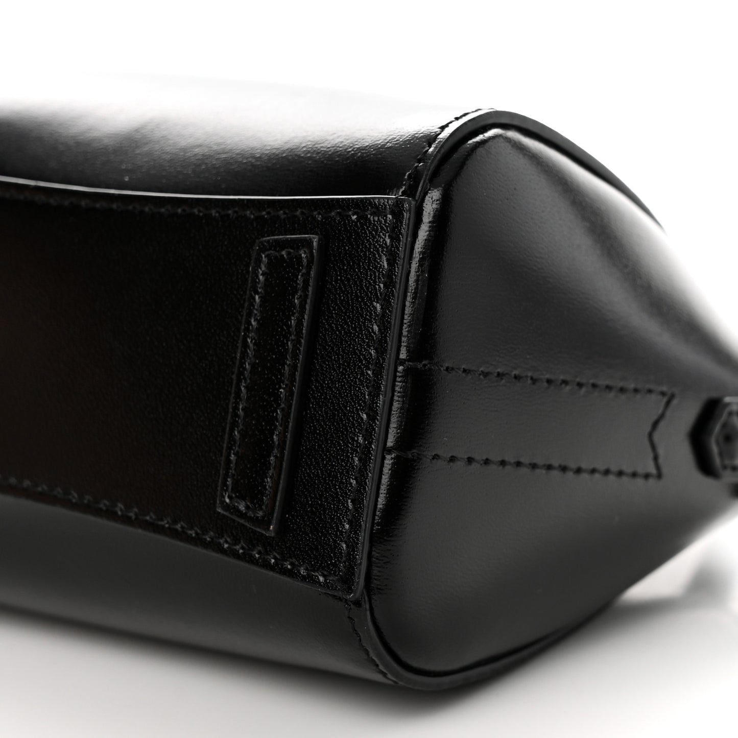 Shiny Lord Calfskin Micro Antigona Black