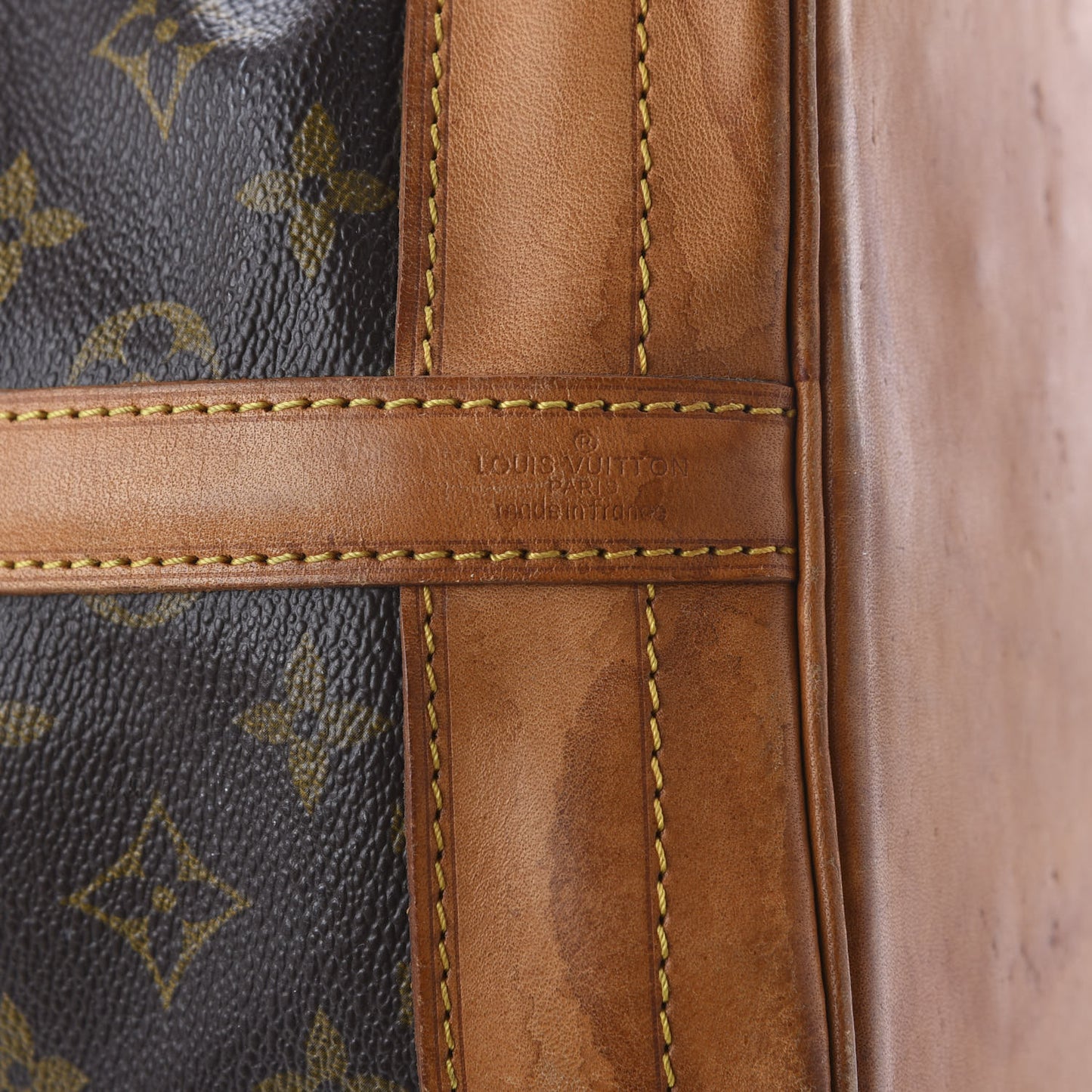 Monogram Noe