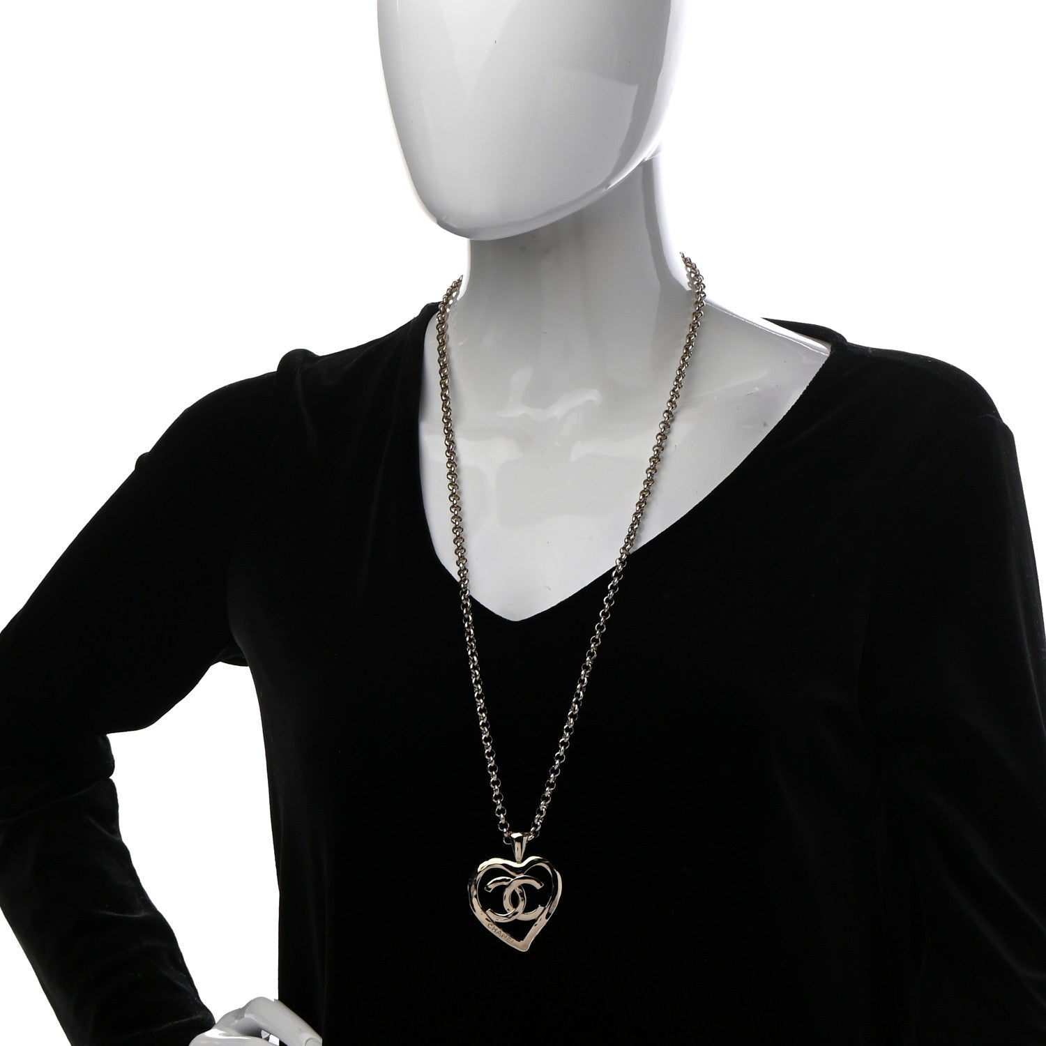 Chanel CC Heart Chain Pendant Necklace Gold 2 of 7