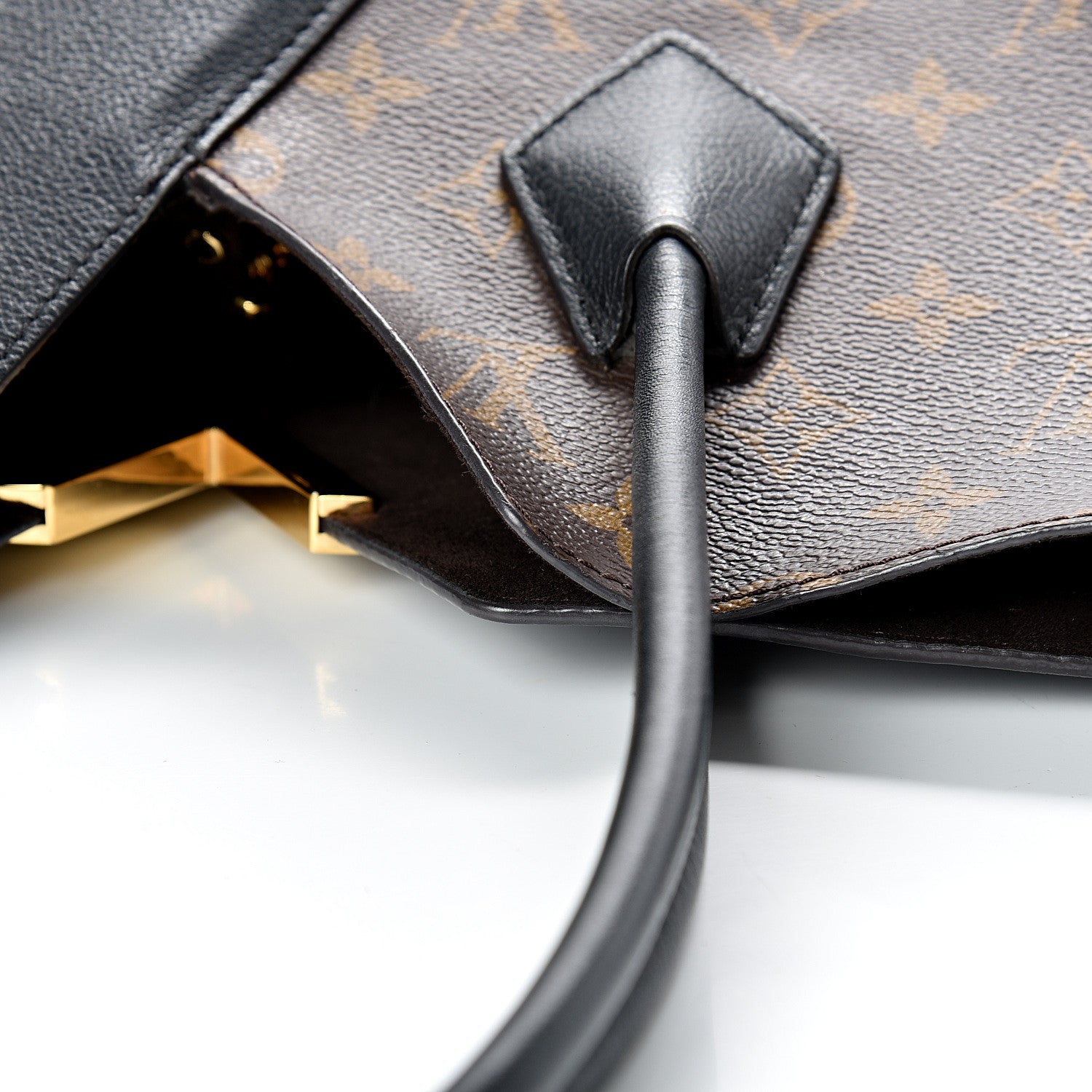 Louis Vuitton Calfskin Monogram Kimono Tote Black 20 of 25