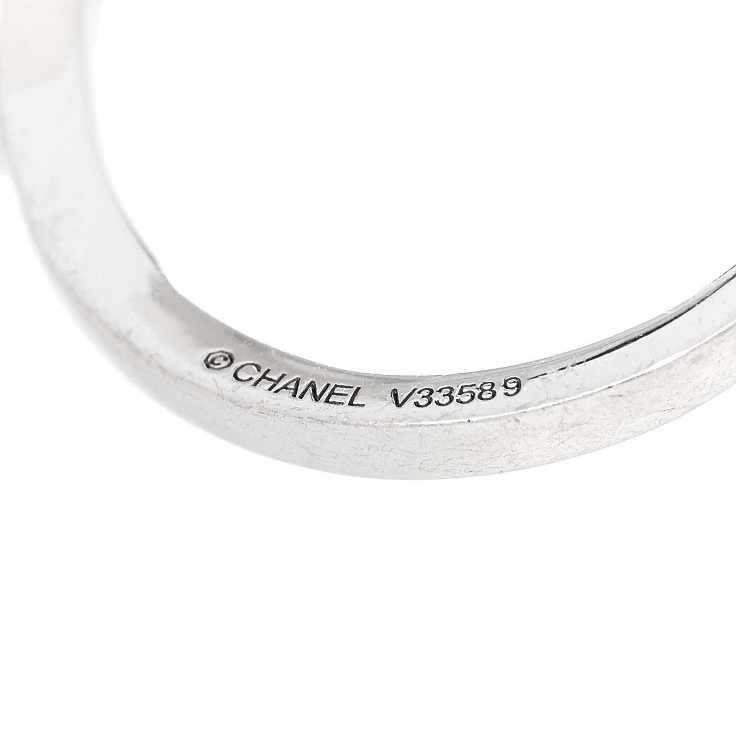 Chanel 18K White Gold Diamond Agate Camellia Ring 52 6 6 of 6
