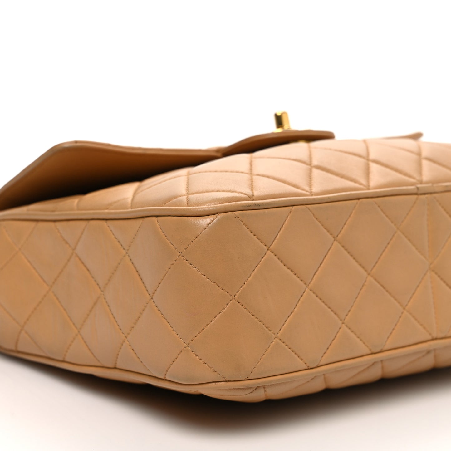 Lambskin Quilted Flap Camera Case Beige Clair