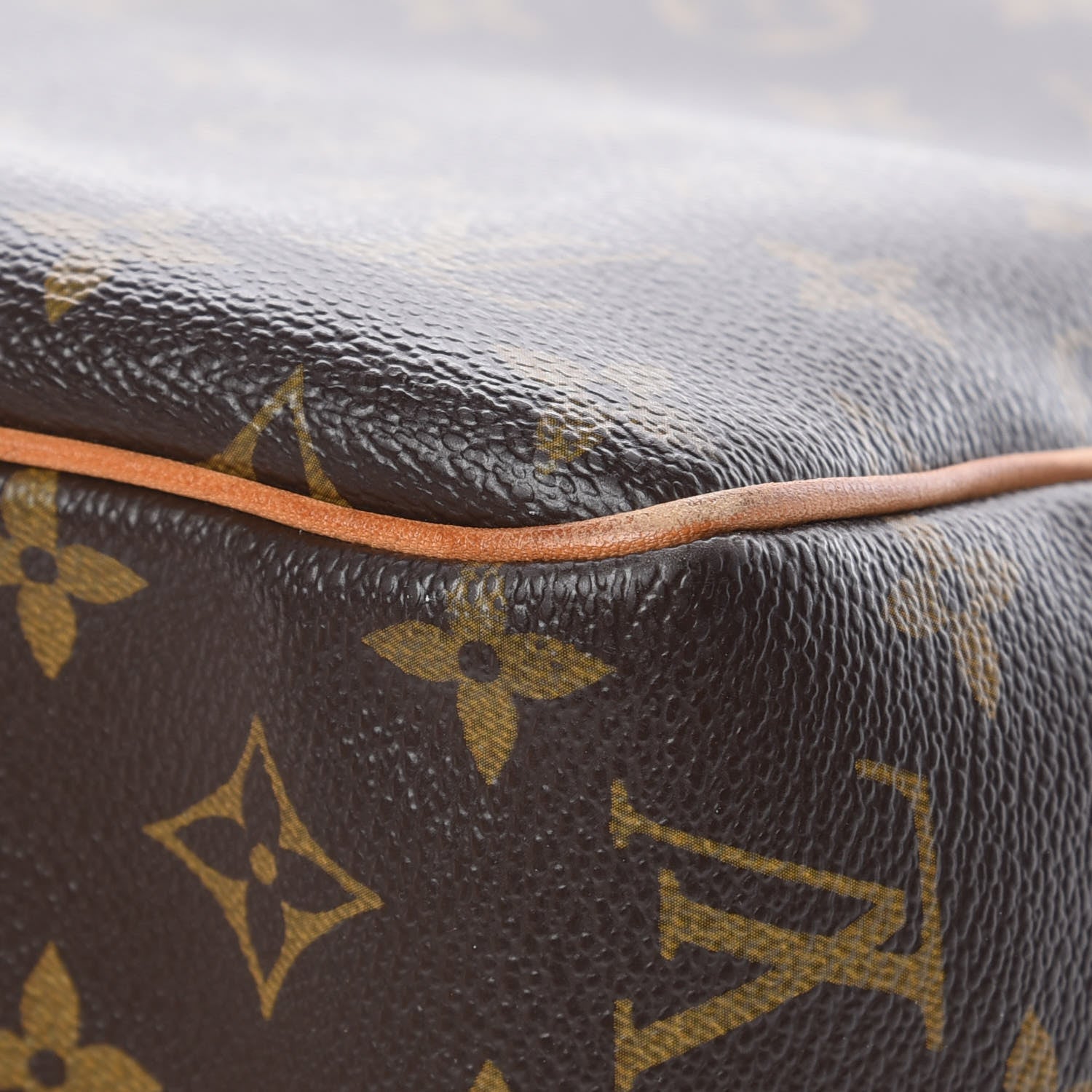 Louis Vuitton Monogram Batignolles Vertical 9 of 11