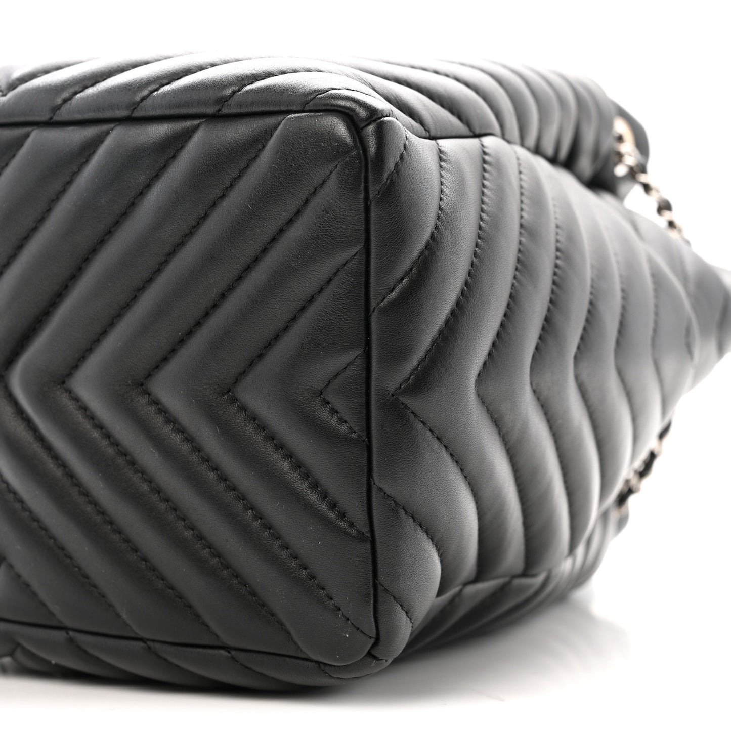 Lambskin Chevron Small Urban Spirit Drawstring Bag Black