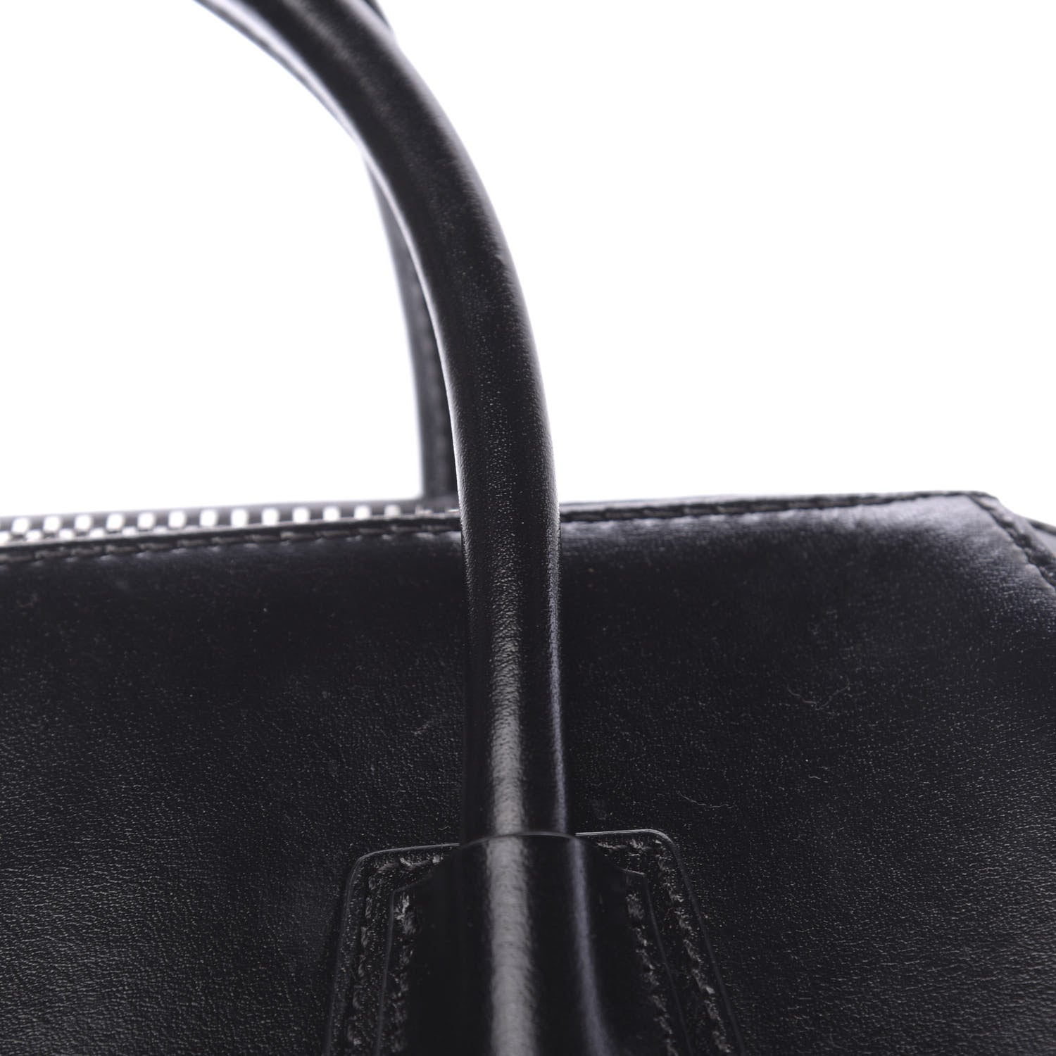 Givenchy Shiny Lord Calfskin Medium Antigona Black 13 of 22