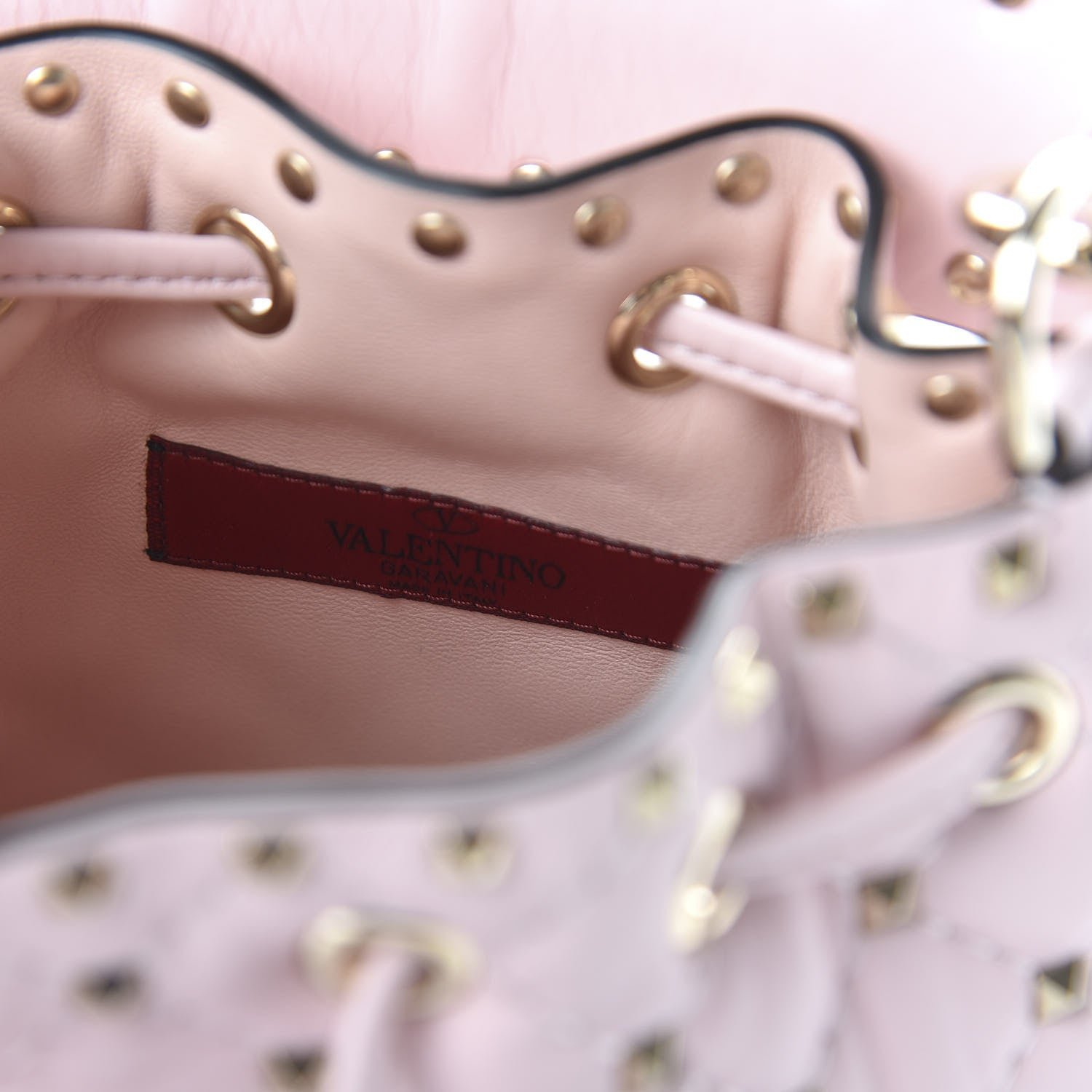 Valentino Garavani Nappa Mini Rockstud Spike Bucket Bag Rose Quartz 8 of 9