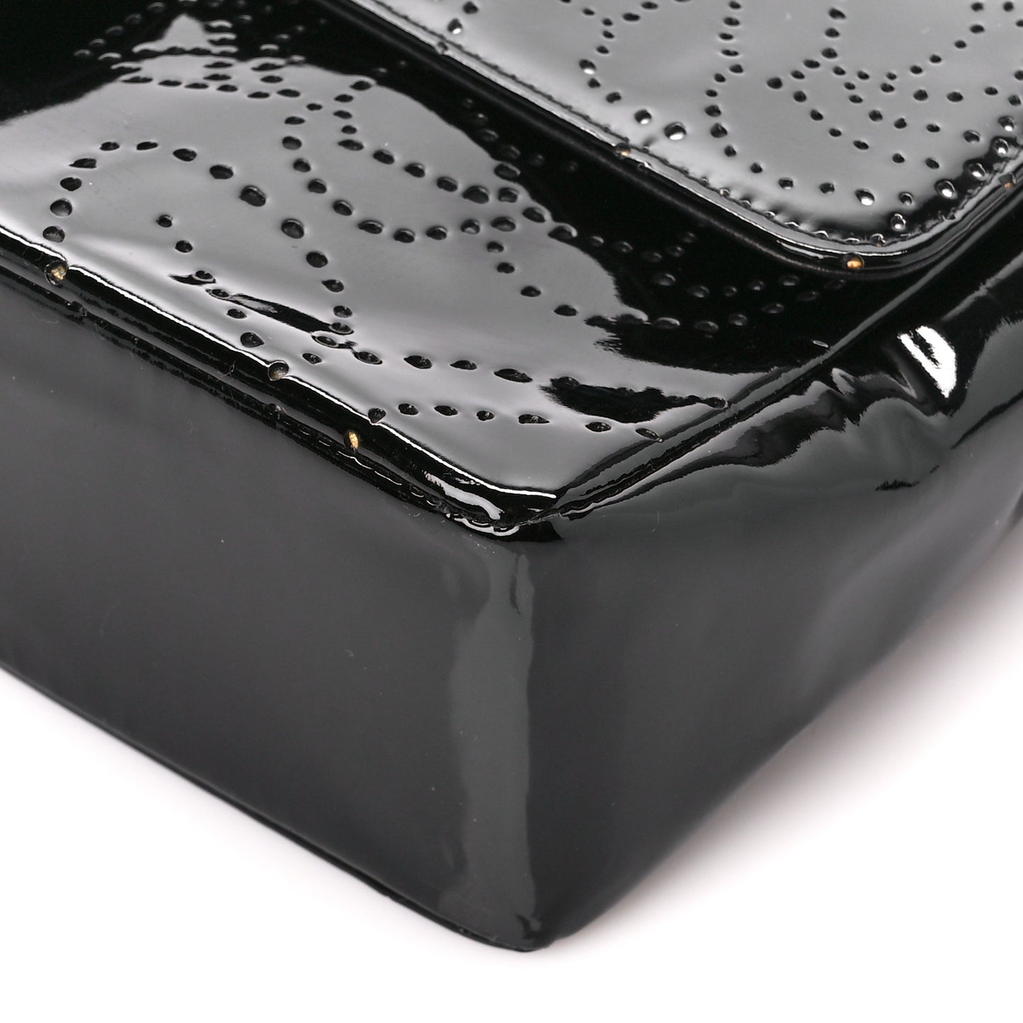Patent Perforated Camellia Medium Single Flap Black