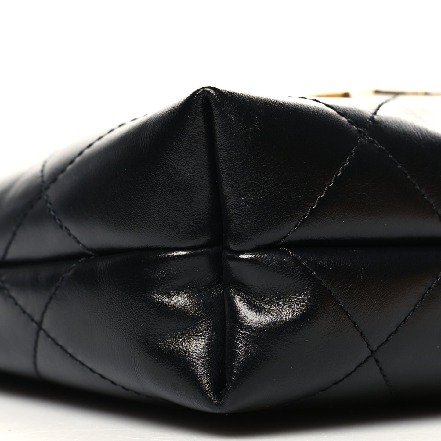 Shiny Calfskin Quilted Mini Chanel 22 Black