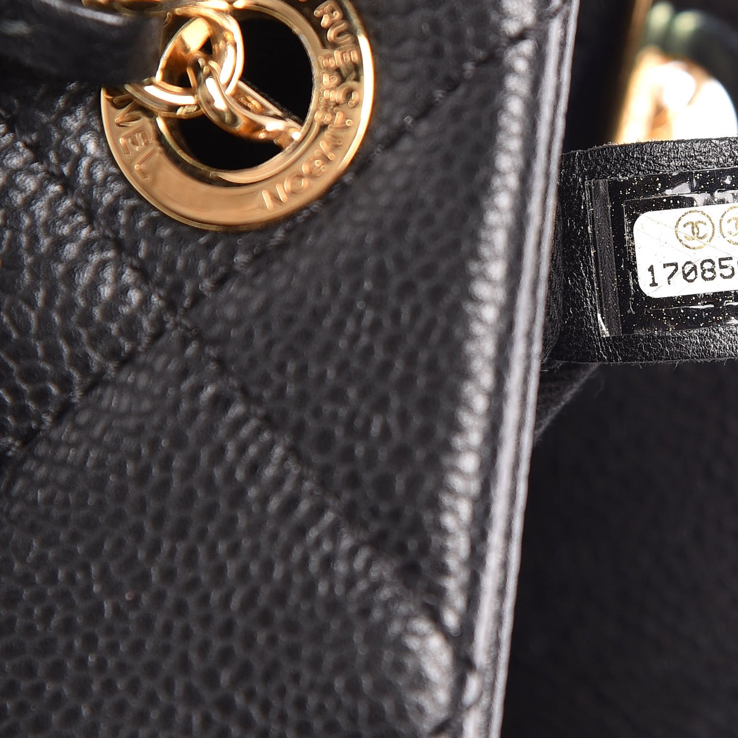 Caviar Quilted CC Timeless Soft Tote Black