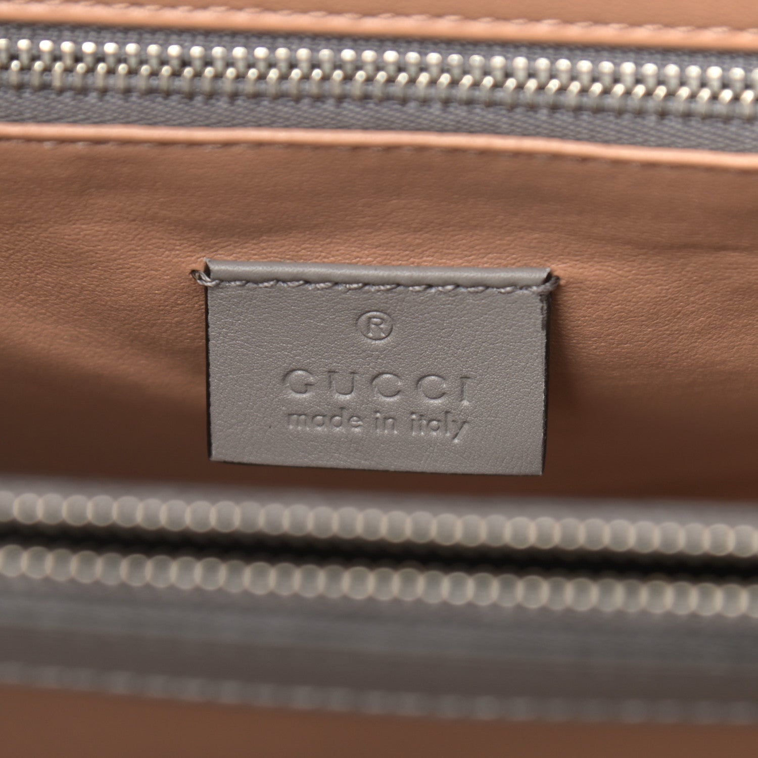 Gucci Elaphe Medium Zumi Top Handle Bag Dusty Grey 5 of 10