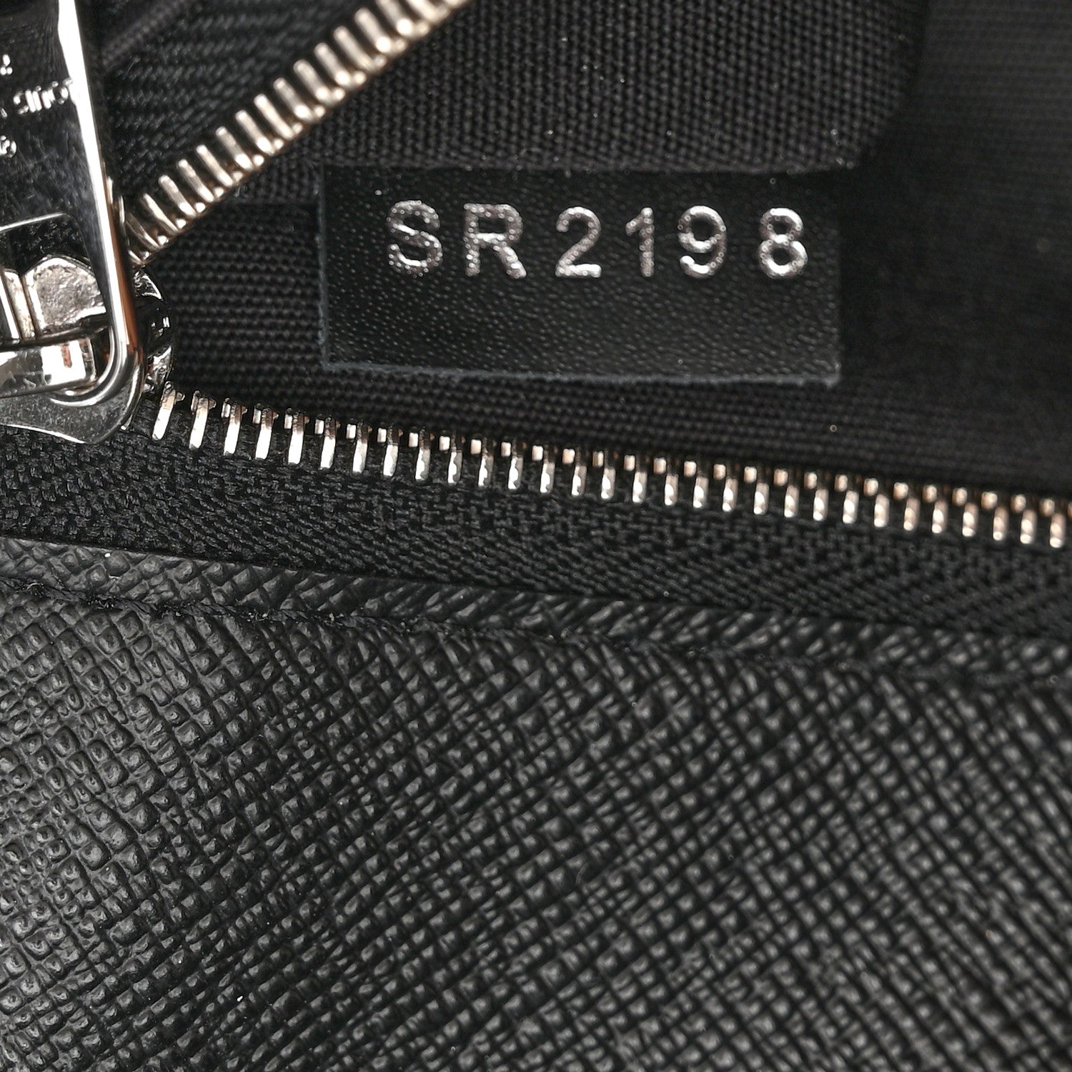 Louis Vuitton Epi Clery Black 7 of 10