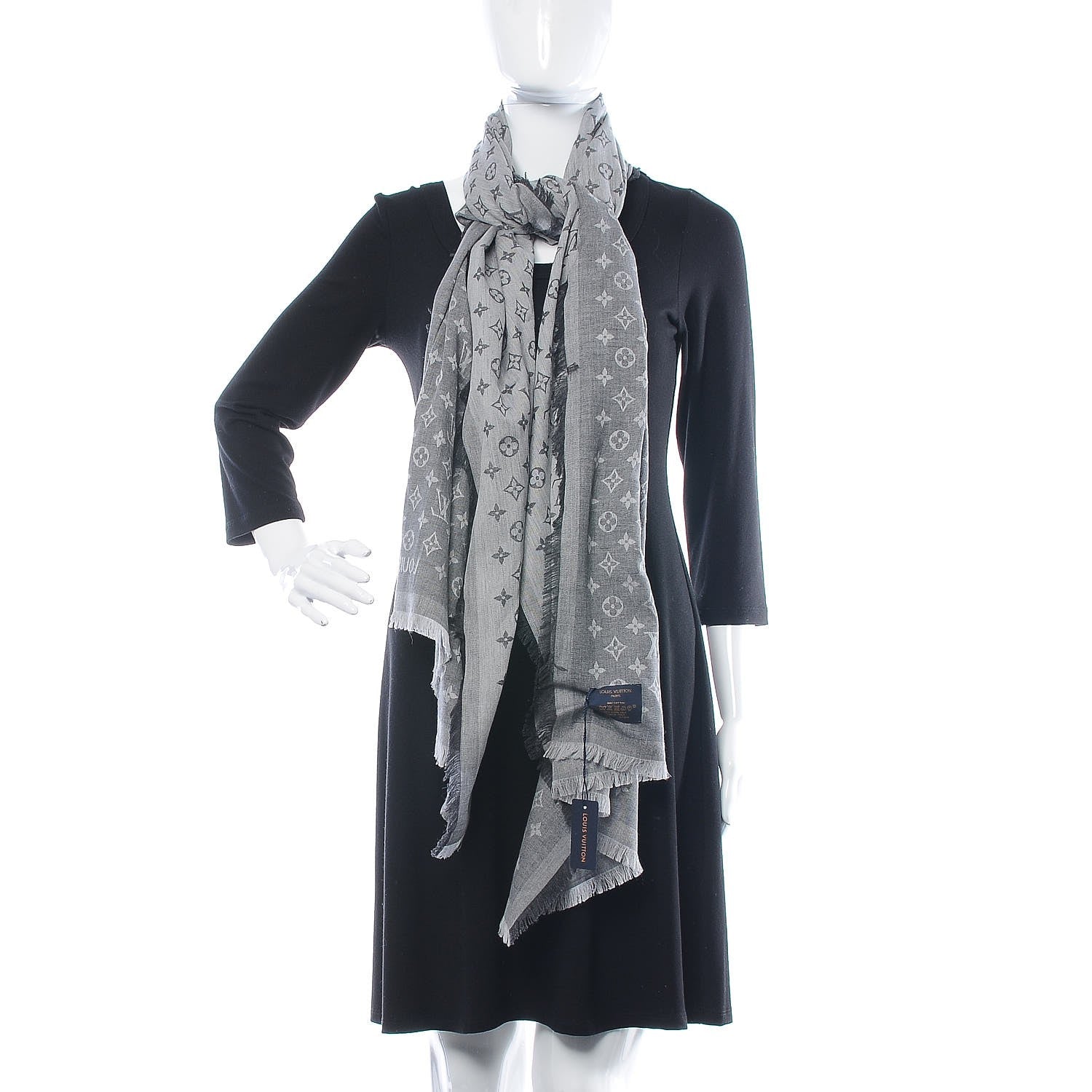 Louis Vuitton Cotton Monogram Essential Stole Gris 2 of 4