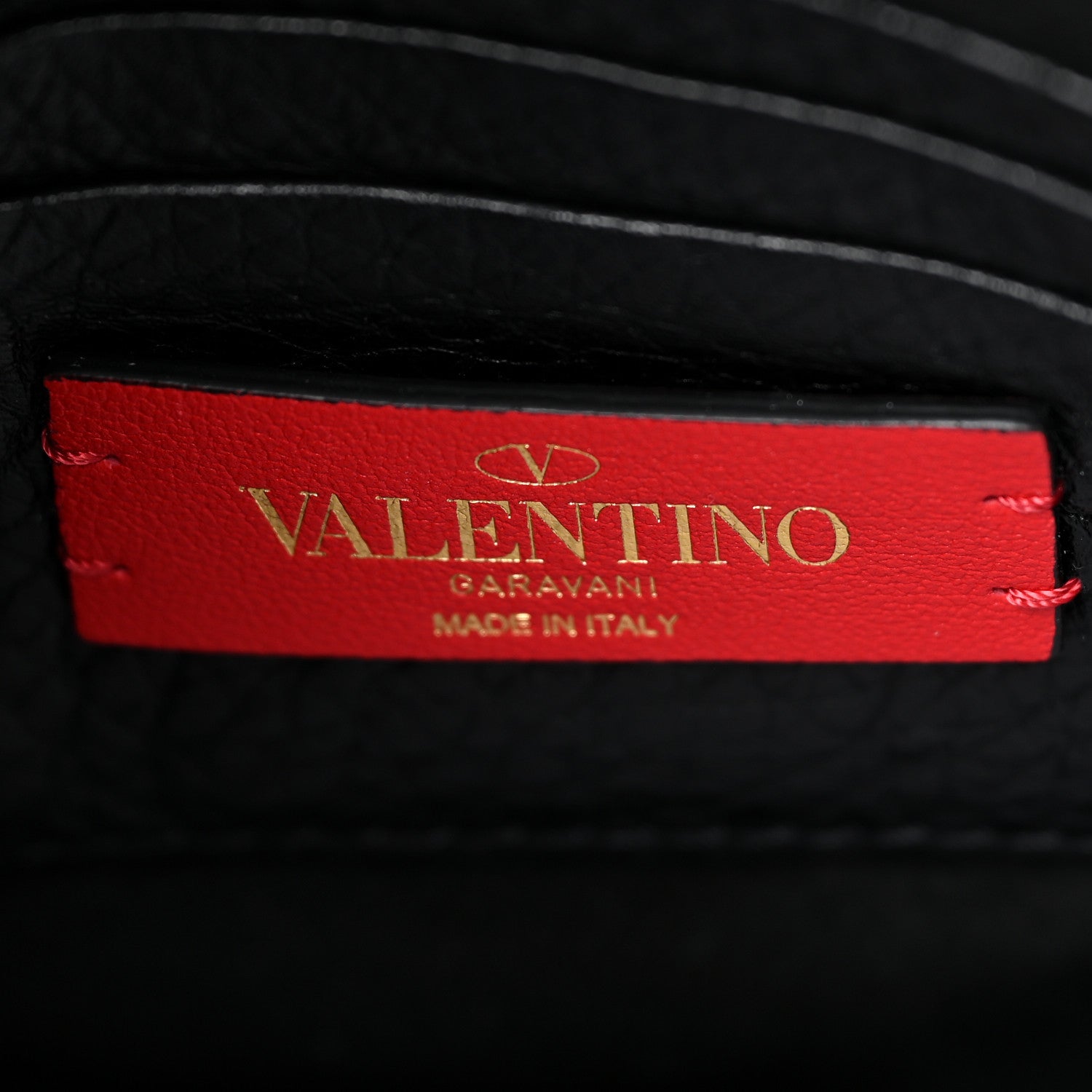 Valentino Garavani Pebbled Calfskin Rockstud Bucket Bag Black 6 of 10